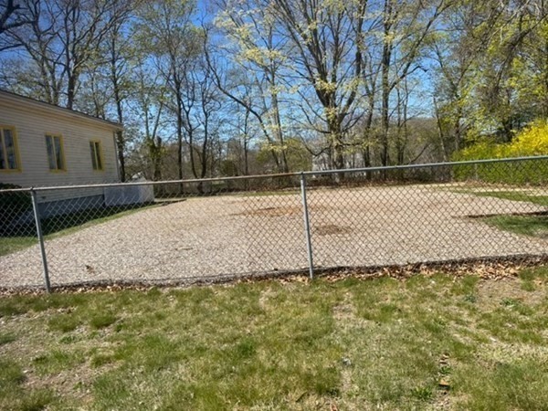 440 Central Avenue Seekonk, MA 02771 - Photo 3 of 11 a backyard of a house