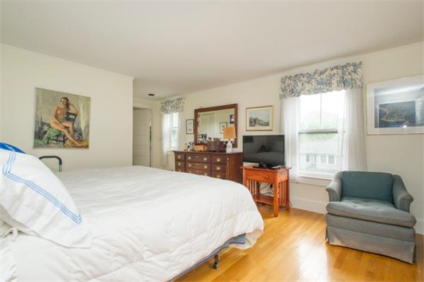 102 Bellevue Road Swampscott, MA 01907 - Photo 10 of 20 Gallery Image 10