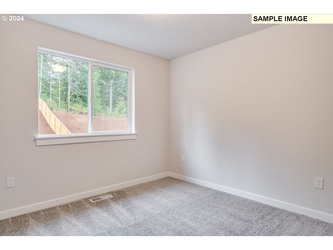 2068 Northeast Ridge Run Lane Estacada, OR 97023 - Photo 26 of 43 Gallery Image 26
