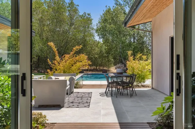 $2,395,000 | 216 1st Street East, Sonoma, CA 95476