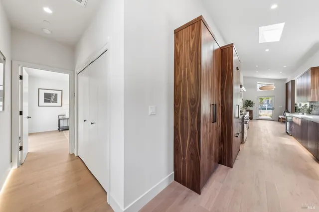 $2,395,000 | 216 1st Street East, Sonoma, CA 95476