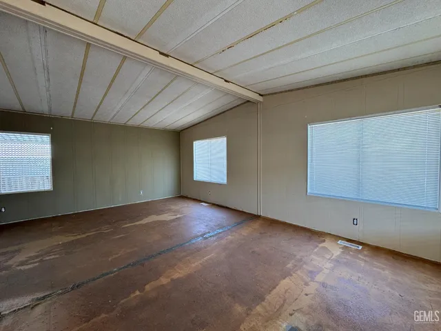 a view of empty room