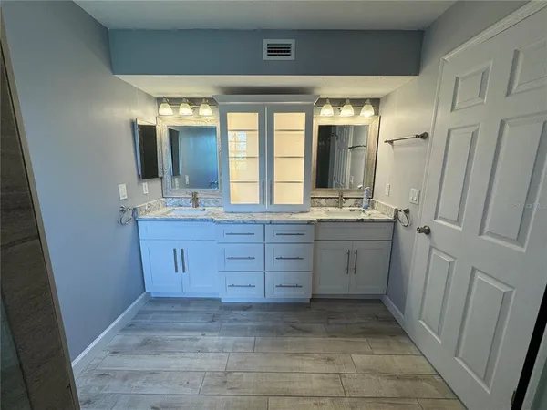 $749,000 | 1806 Lago Vista Boulevard, Palm Harbor, FL 34685