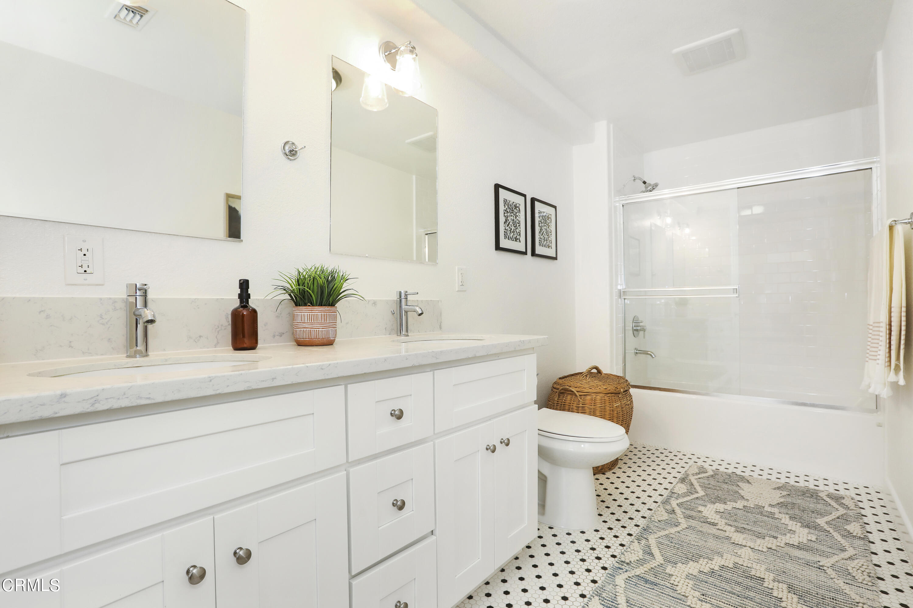 5136 Stratford Road Highland Park, CA 90042 - Photo 13 of 30 26