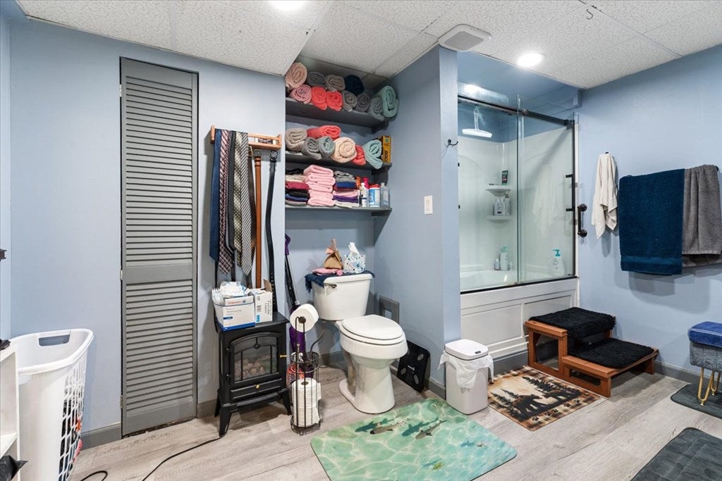 4974 Cove View Road Pulaski, VA 24301 - Photo 29 of 62 Gallery Image 29