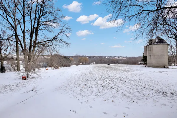 $1,100,000 | 6386 Alpine Drive, Addison, WI 53095