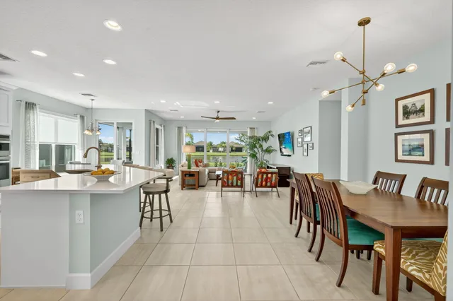 $674,900 | 11742 Southwest Sailfish Isles Way, Port St. Lucie, FL 34987