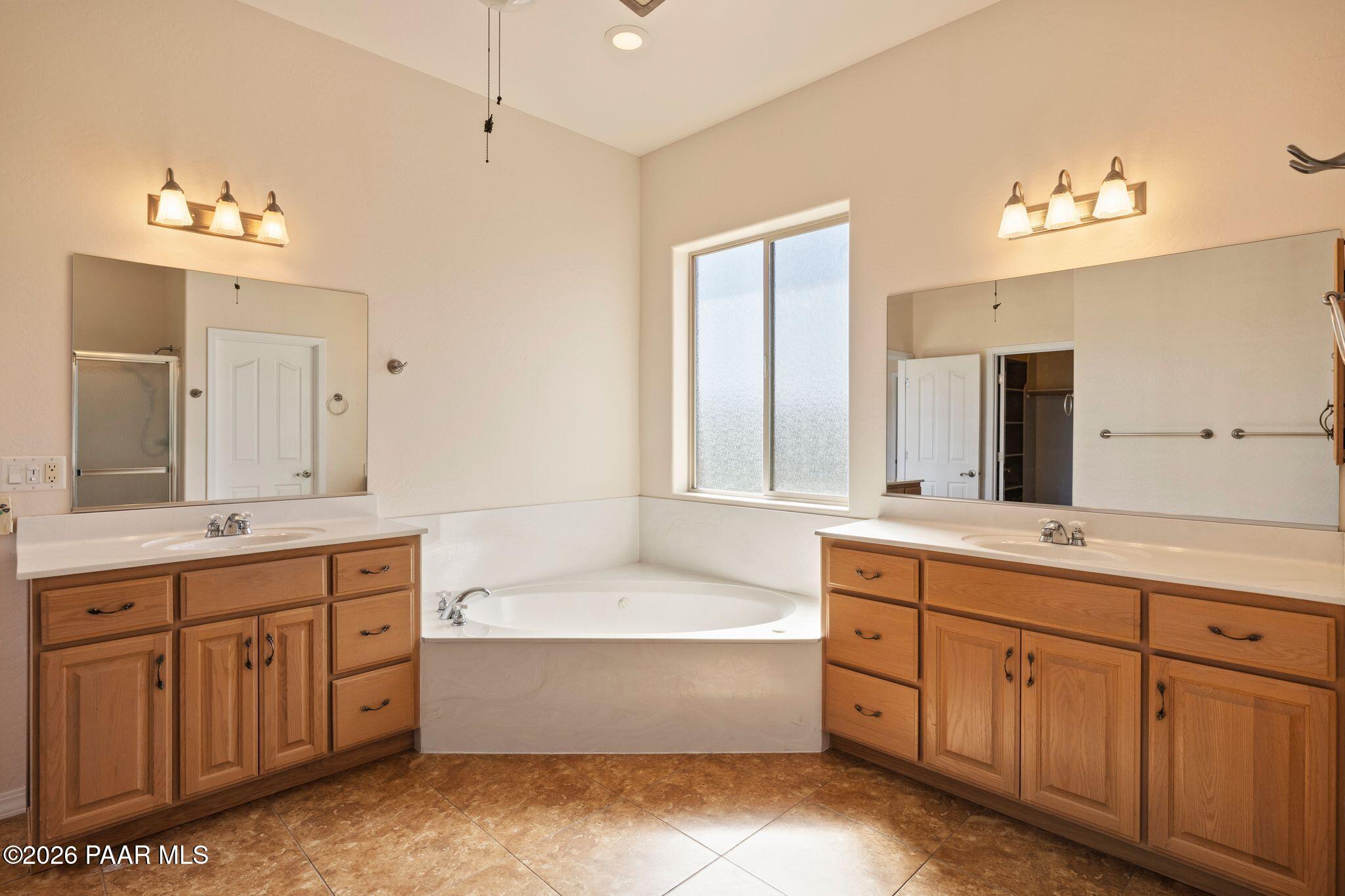 4677 Sharp Shooter Way Prescott, AZ 86301 - Photo 35 of 64 154-Primary Bathroom