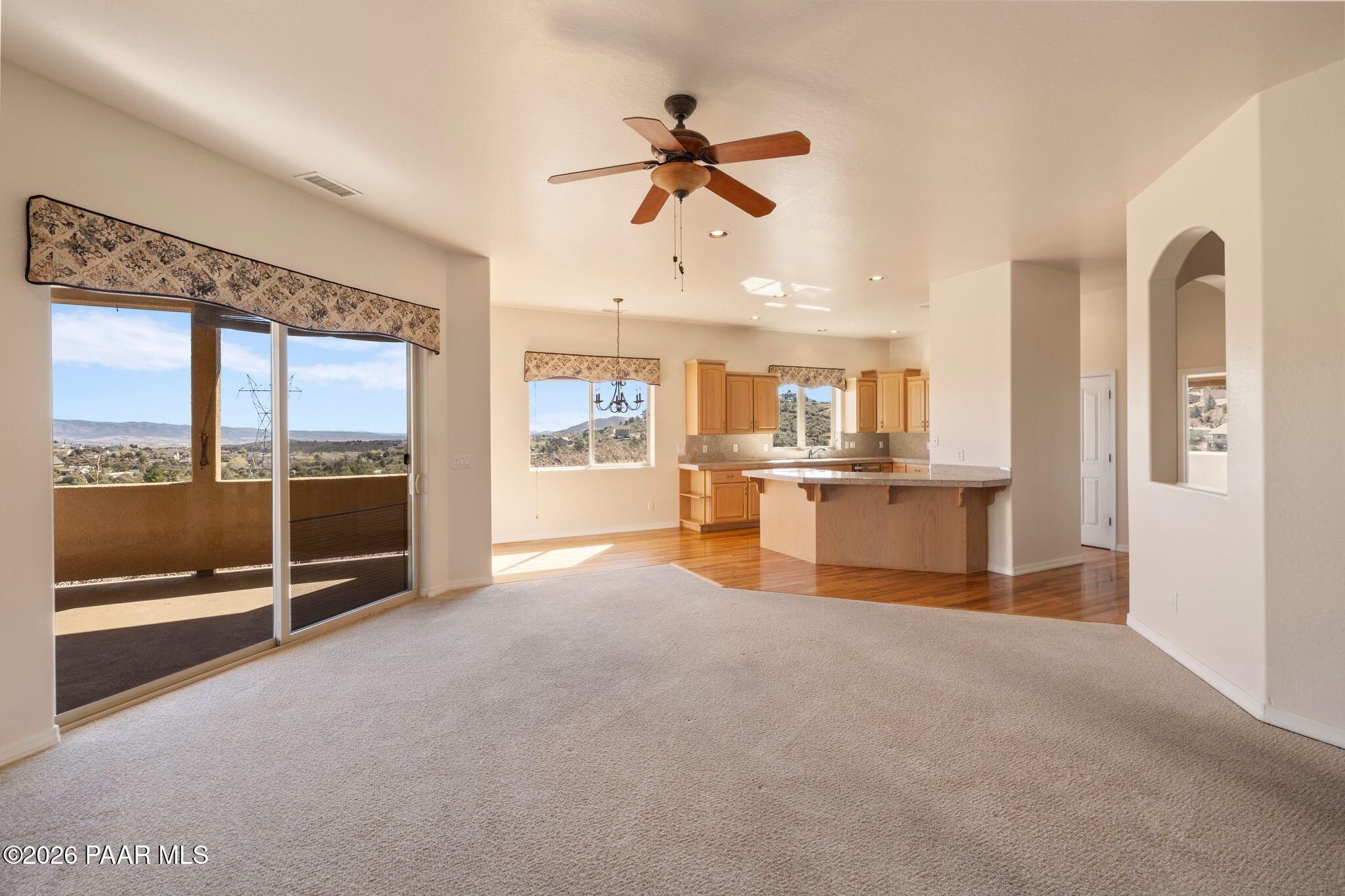 4677 Sharp Shooter Way Prescott, AZ 86301 - Photo 10 of 64 040-Living Room