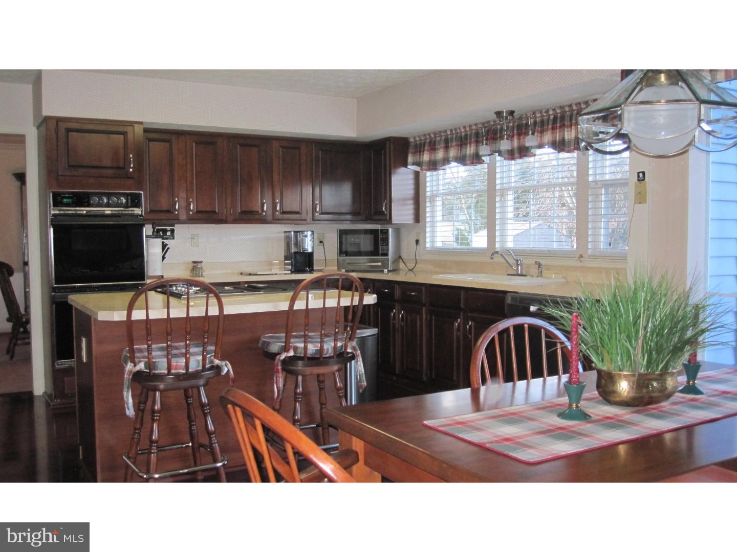 804 Valley Road Deptford, NJ 08096 - Photo 3 of 24