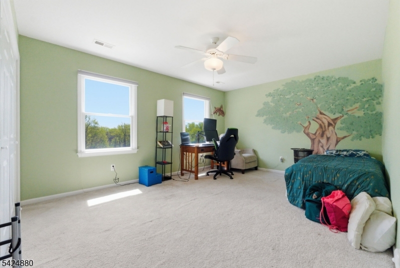 19 Allerton Road Lebanon, NJ 08833 - Photo 24 of 40