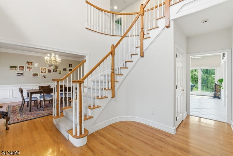 19 Allerton Road Lebanon, NJ 08833 - Photo 5 of 40