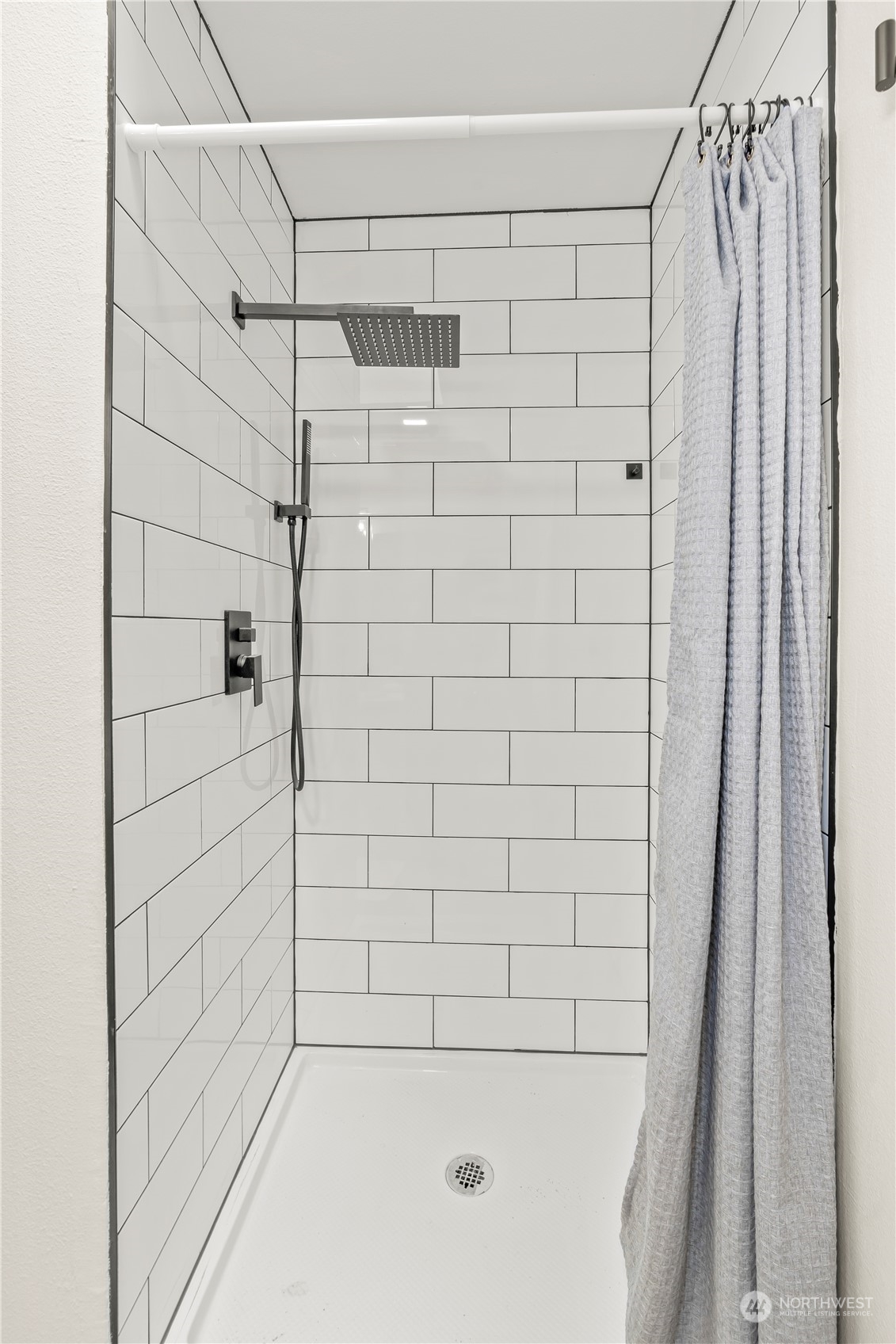 22619 4th Avenue West, Unit 105 Bothell, WA 98021 - Photo 26 of 34 Gallery Image 26