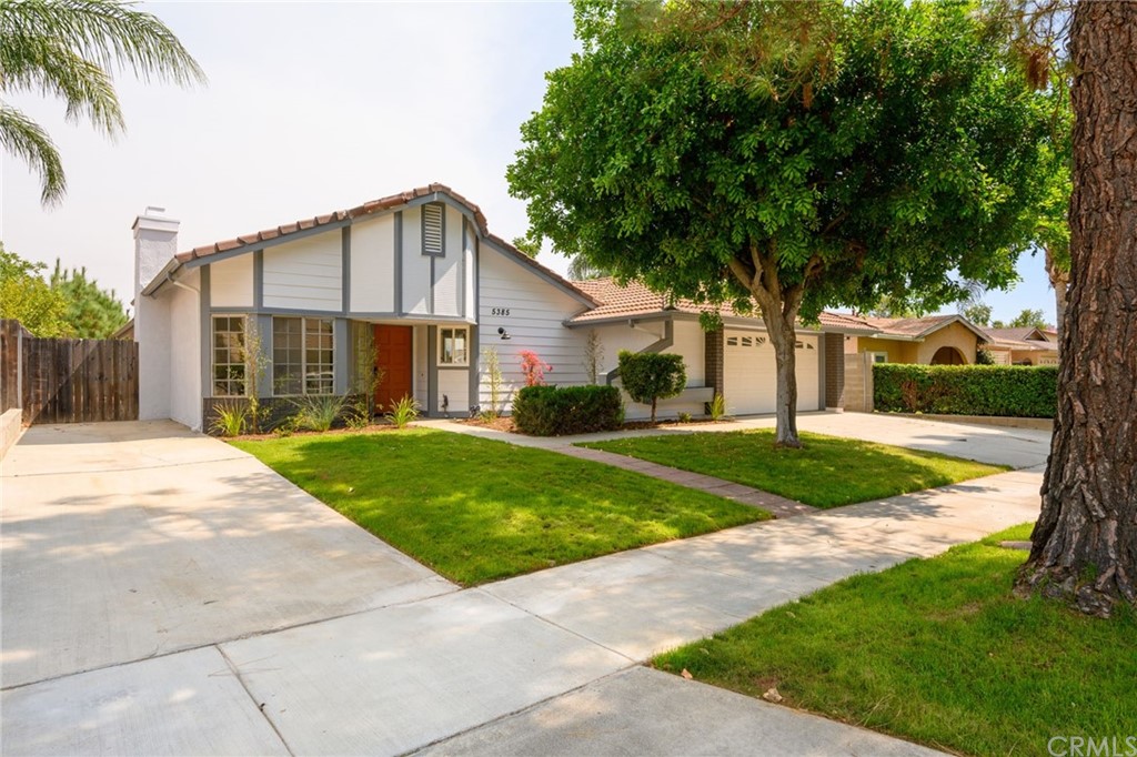 5385 Gridley Way Riverside, CA 92505 - Photo 1 of 1 a front view of house with yard and green space