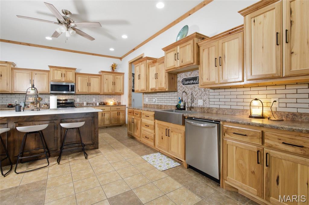 16705 Oak Hill Drive Road Houston, MO 65483 - Photo 6 of 36