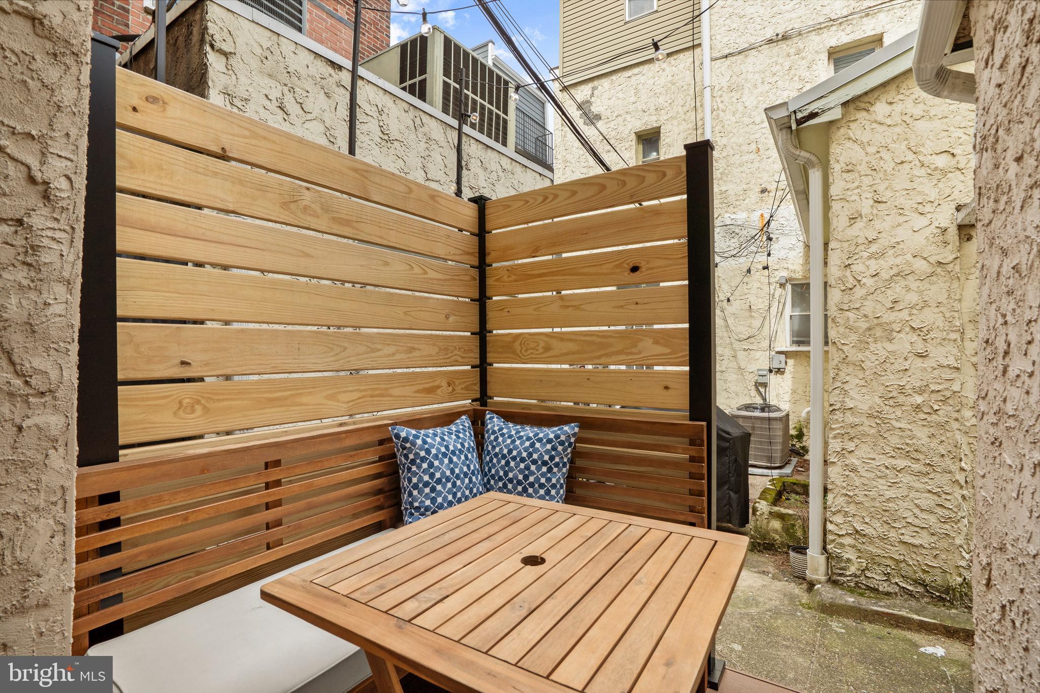 1639 Addison Street Philadelphia, PA 19146 - Photo 11 of 16