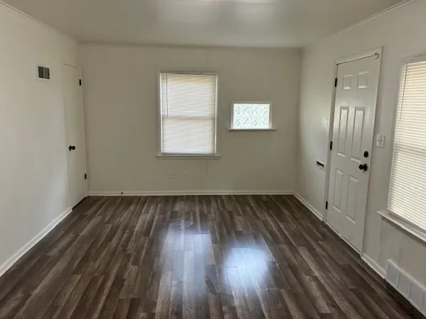 $245,000 | 1512 West College Street, Independence, MO 64050