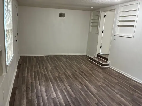 $245,000 | 1512 West College Street, Independence, MO 64050