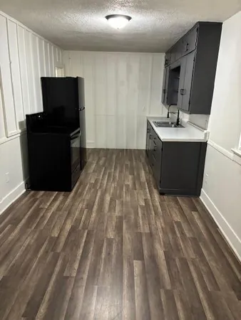 $245,000 | 1512 West College Street, Independence, MO 64050