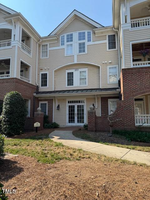 100 Northbrook Drive, Unit 205 Raleigh, NC 27609 - Photo 24 of 34 Entry to 100 Northbrook