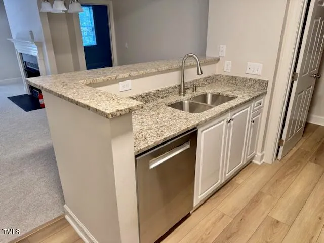 a close view of sink and tap