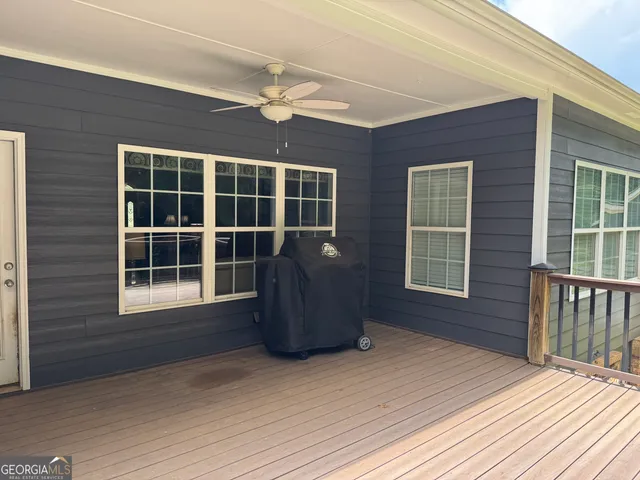 a view of a yard with a trees