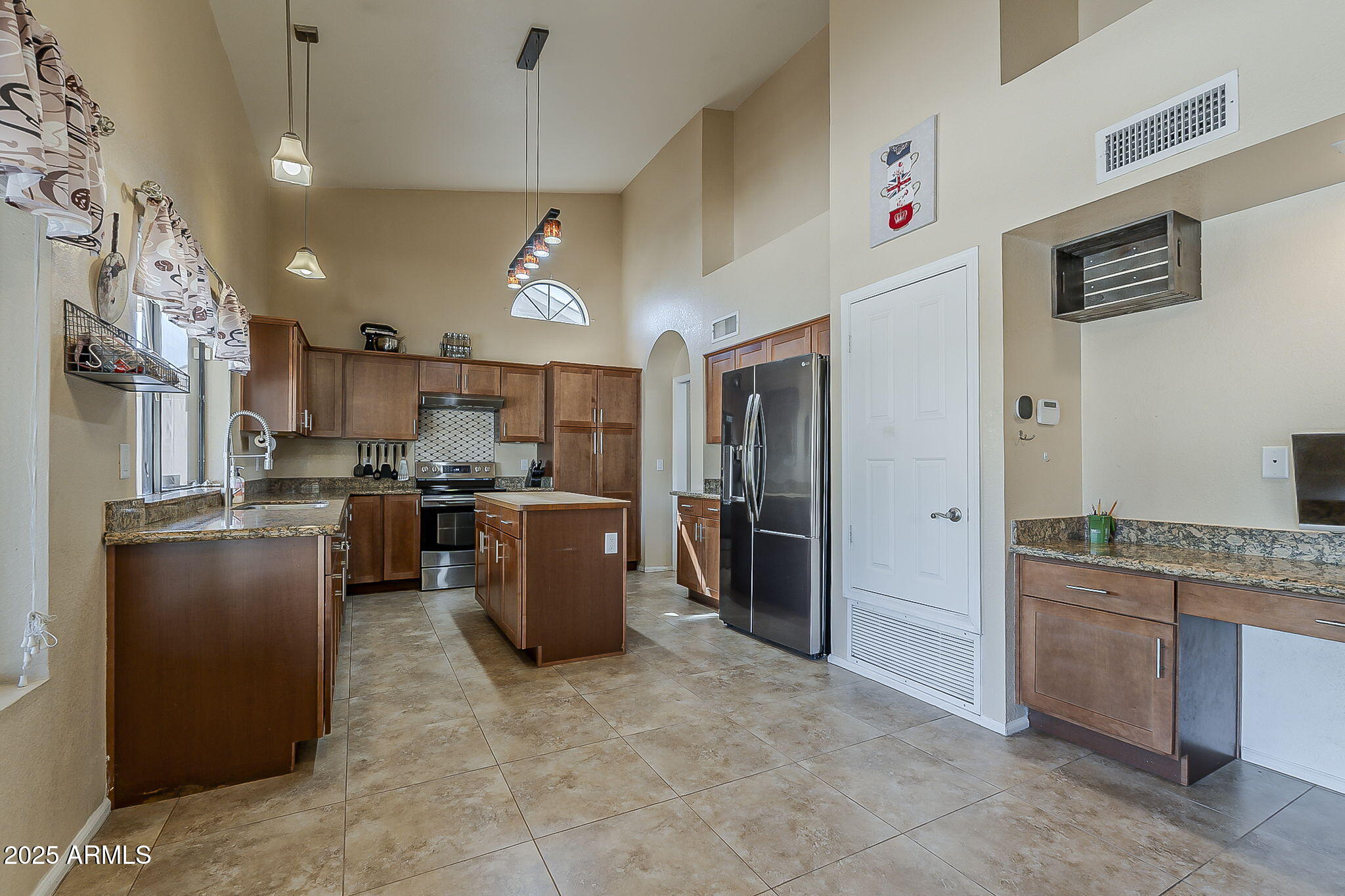1927 East Ranch Road Tempe, AZ 85284 - Photo 9 of 64 19-web-or-mls-Ranch-19