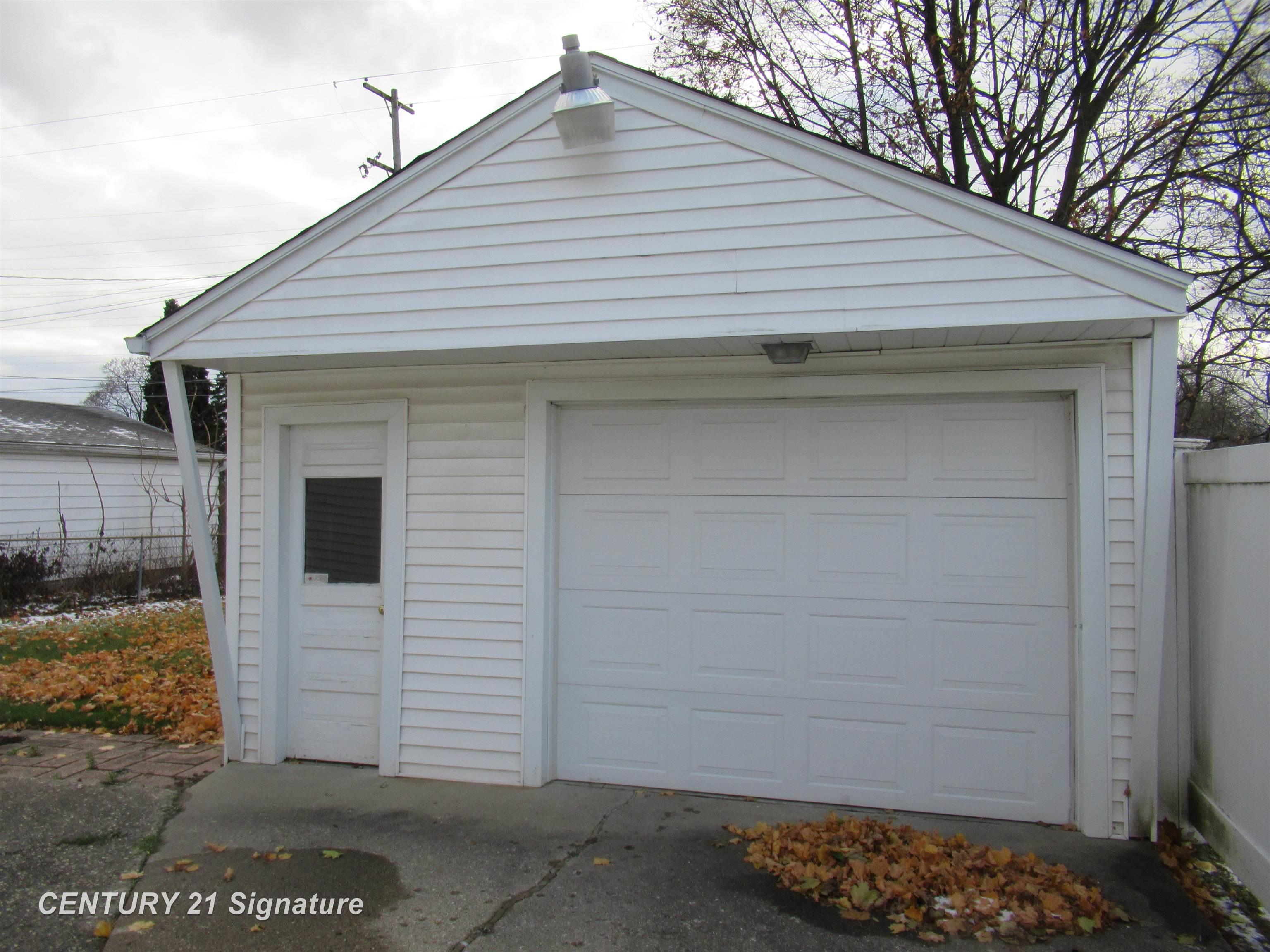 4426 Red Arrow Road Flint, MI 48507 - Photo 28 of 28