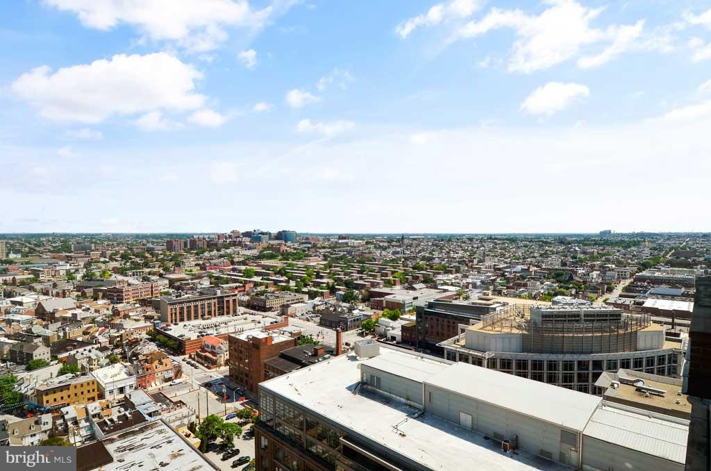 675 President Street, Unit 2607 Baltimore, MD 21202 - Photo 1 of 18 a view of a city