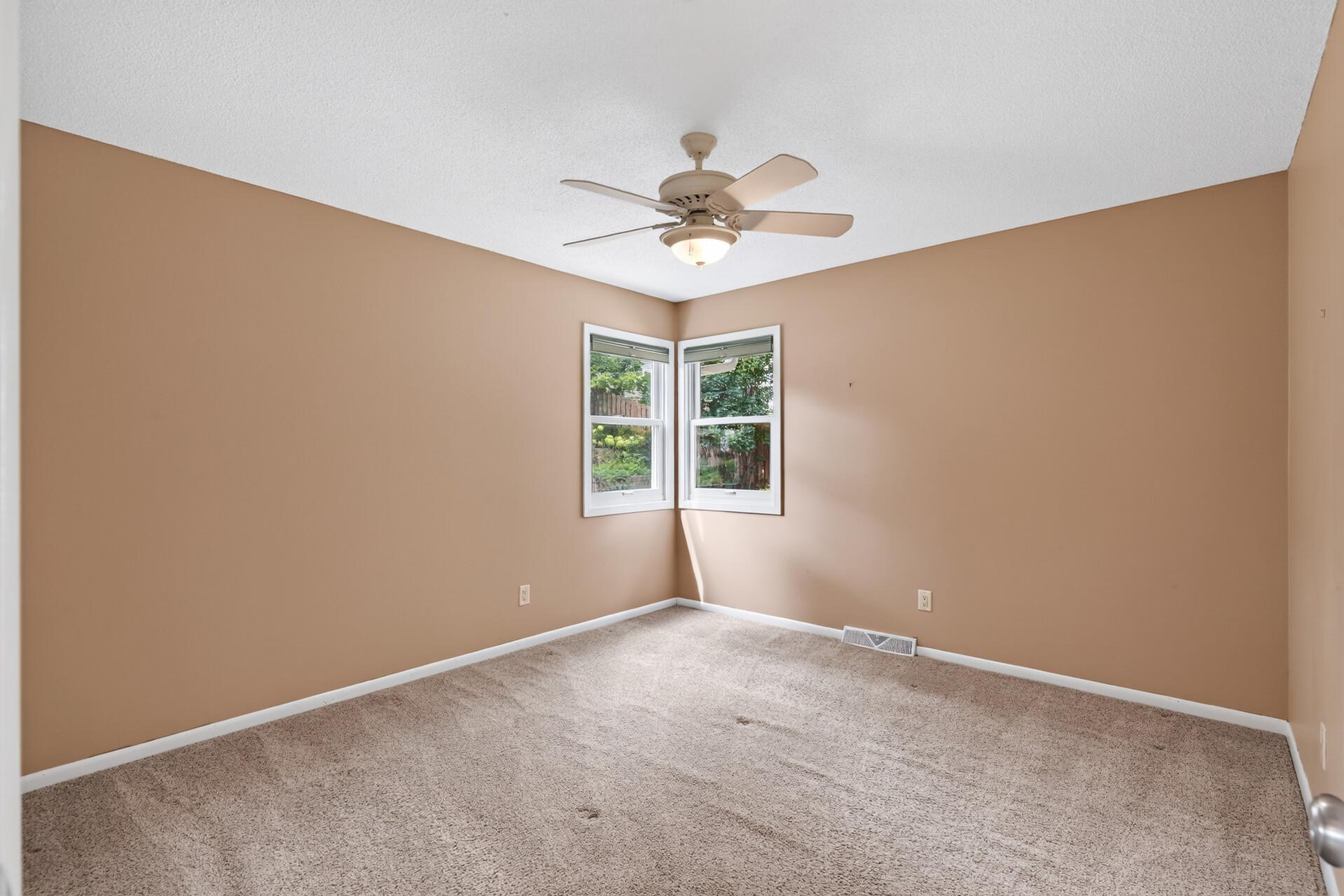 4638 Bedford Road Mound, MN 55364 - Photo 14 of 27 Gallery Image 14