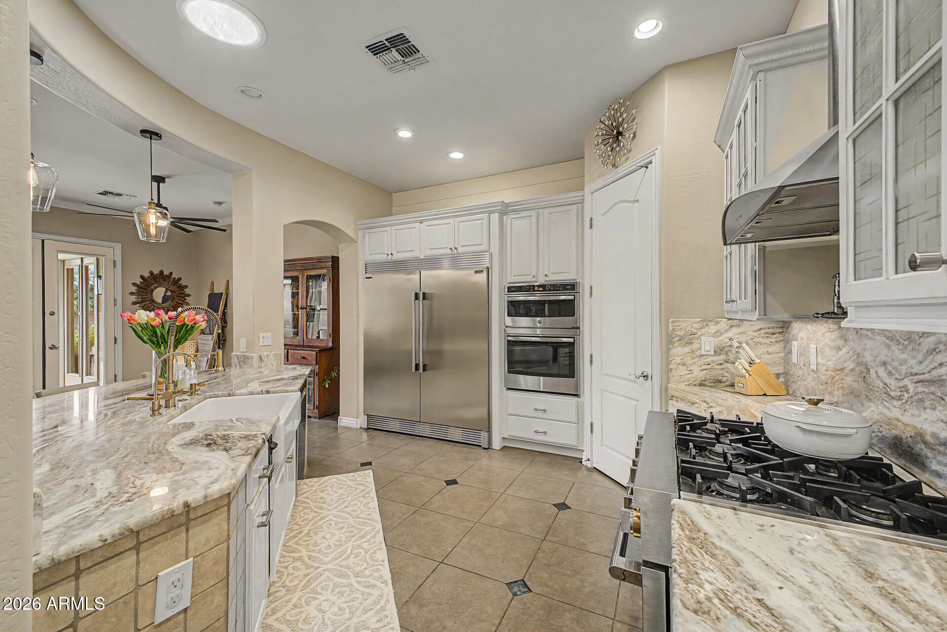 2408 West Bajada Road Phoenix, AZ 85085 - Photo 11 of 41 15 - Bajada