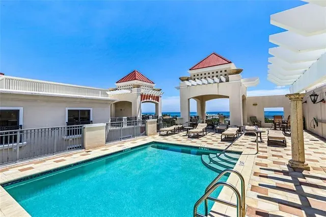 $429,900 | 2401 North Ocean Boulevard, Unit 403, Fort Lauderdale, FL 33305