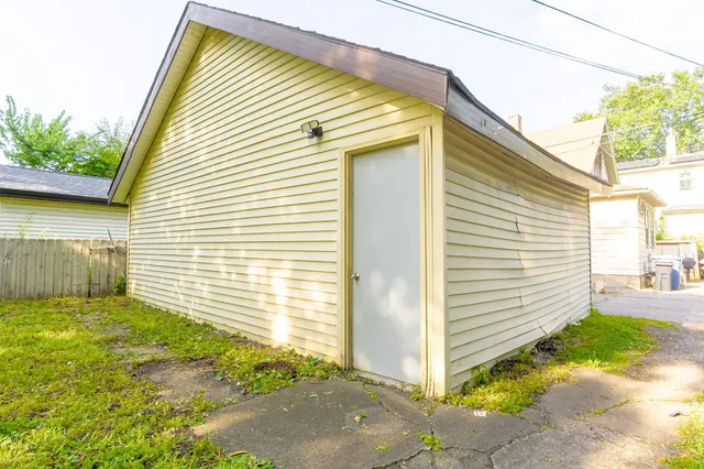 $324,800 | 3511 Snelling Avenue, Minneapolis, MN 55406