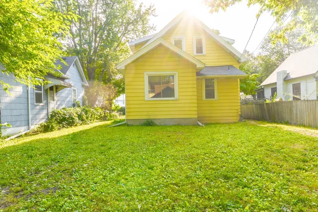 $324,800 | 3511 Snelling Avenue, Minneapolis, MN 55406