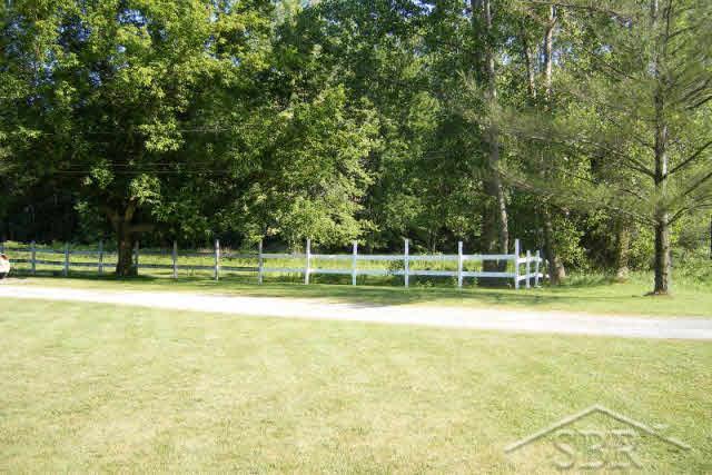 7420 North Gleaner Road Freeland, MI 48623 - Photo 9 of 14 20042295-8.JPG