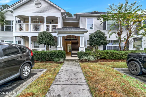 $205,500 | 50 Pebble Beach Cove, Unit B115, Bluffton, SC 29910