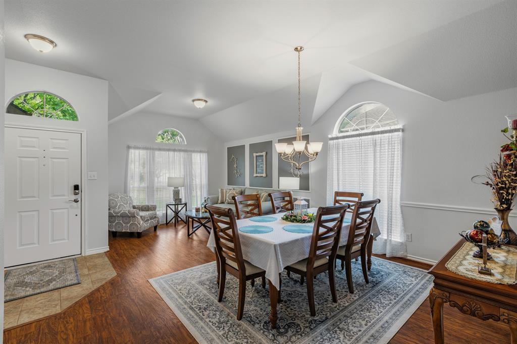 10802 St Annes Drive Rowlett, TX 75089 - Photo 11 of 40