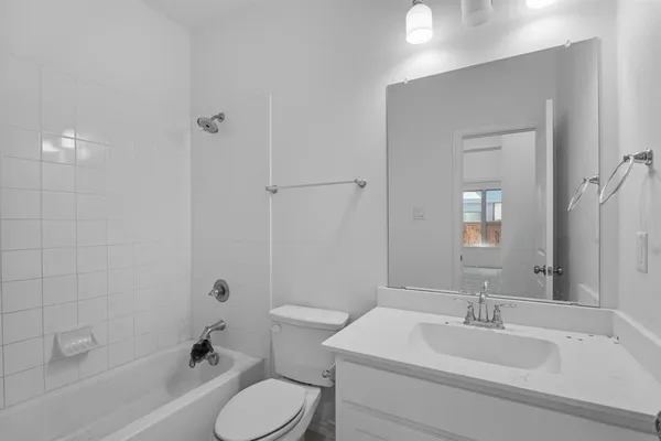 $3,500 | 503 Upper Falls Lane, Mansfield, TX 76063