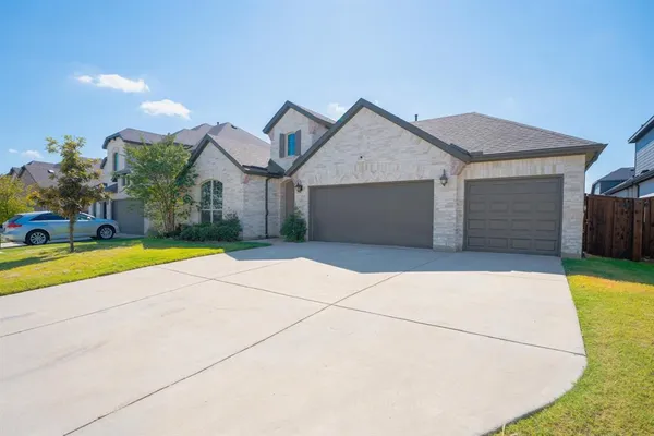 $3,500 | 503 Upper Falls Lane, Mansfield, TX 76063