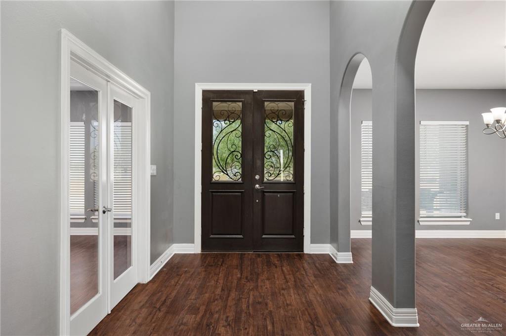 24518 Rio Colorado Road Edinburg, TX 78541 - Photo 4 of 35 Gallery Image 4