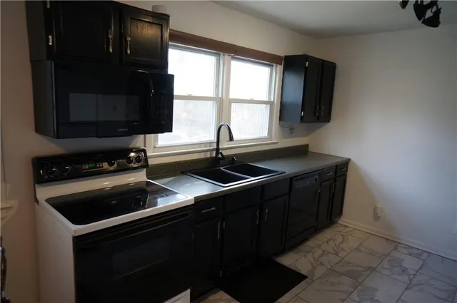 $189,900 | 12401 East 51 Street South, Independence, MO 64055