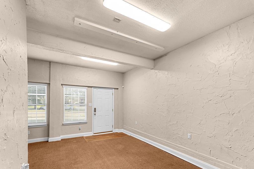 1830 Pleasant Run Road Carrollton, TX 75006 - Photo 17 of 39 Gallery Image 17