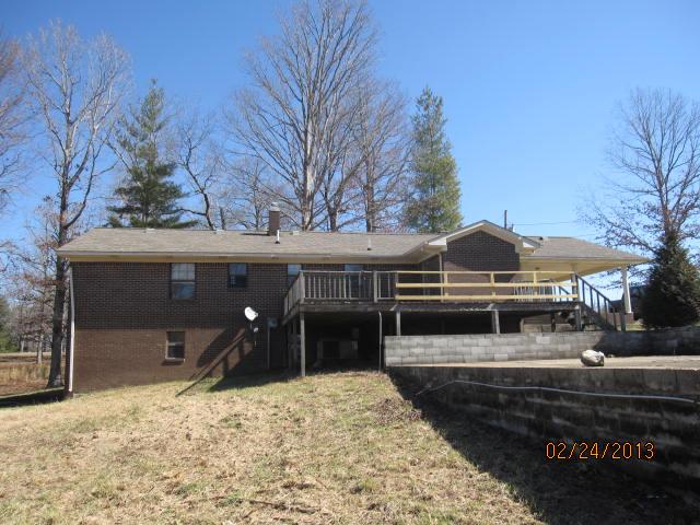 592 Clax Branch Road Loretto, TN 38469 - Photo 3 of 18 Gallery Image 3