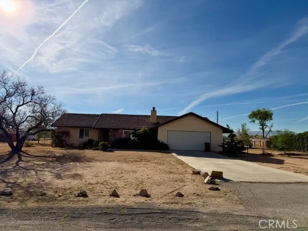 $399,900 | 15155 Apache Road, Apple Valley, CA 92307