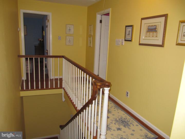 114 Ridgewood Road Wayne, PA 19087 - Photo 13 of 24 Hallway