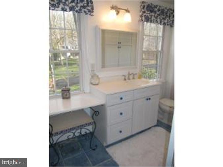 114 Ridgewood Road Wayne, PA 19087 - Photo 15 of 24 Bathroom