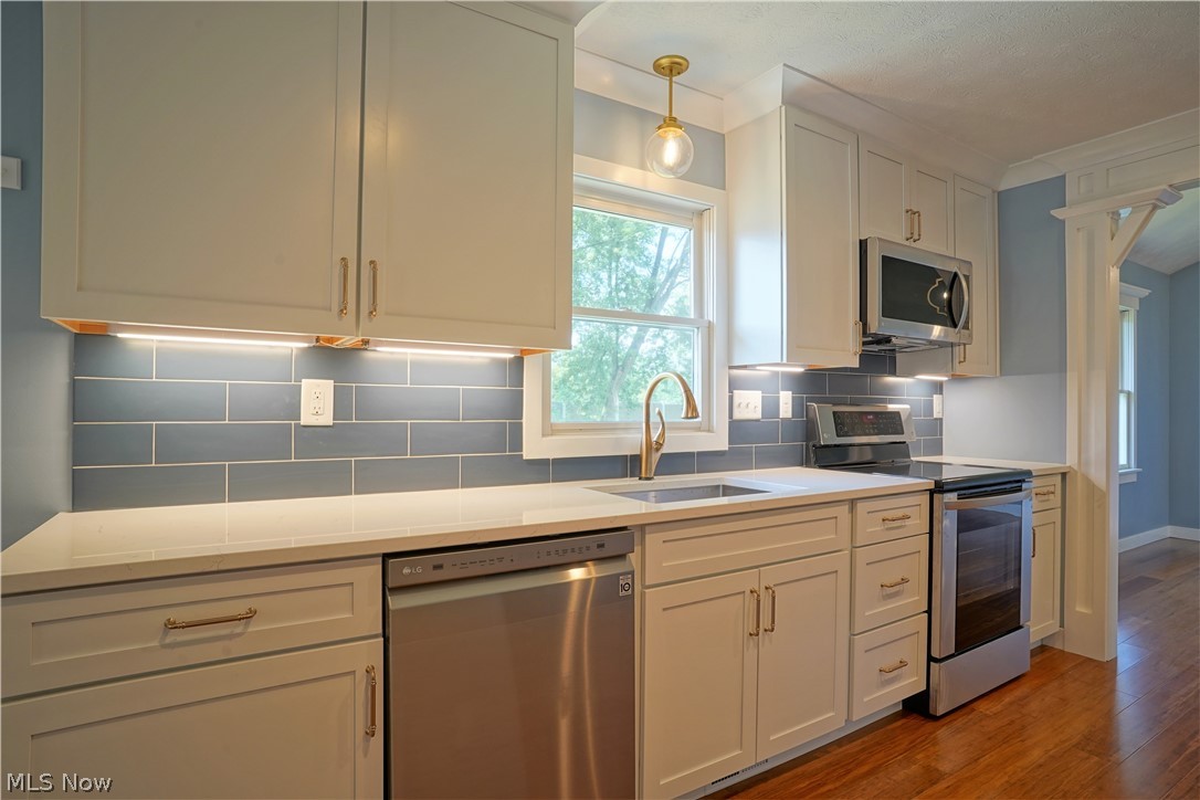 3236 Grenfall Road Barberton, OH 44203 - Photo 13 of 29 Gallery Image 13