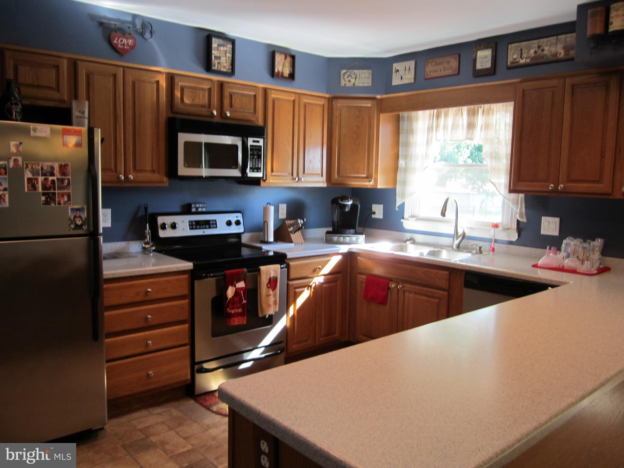 804 Maxa Road Aberdeen, MD 21001 - Photo 9 of 34 Kitchen
