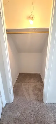 $289,900 | 9236 Stanford Drive, Bridgeview, IL 60455