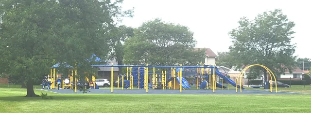 $289,900 | 9236 Stanford Drive, Bridgeview, IL 60455